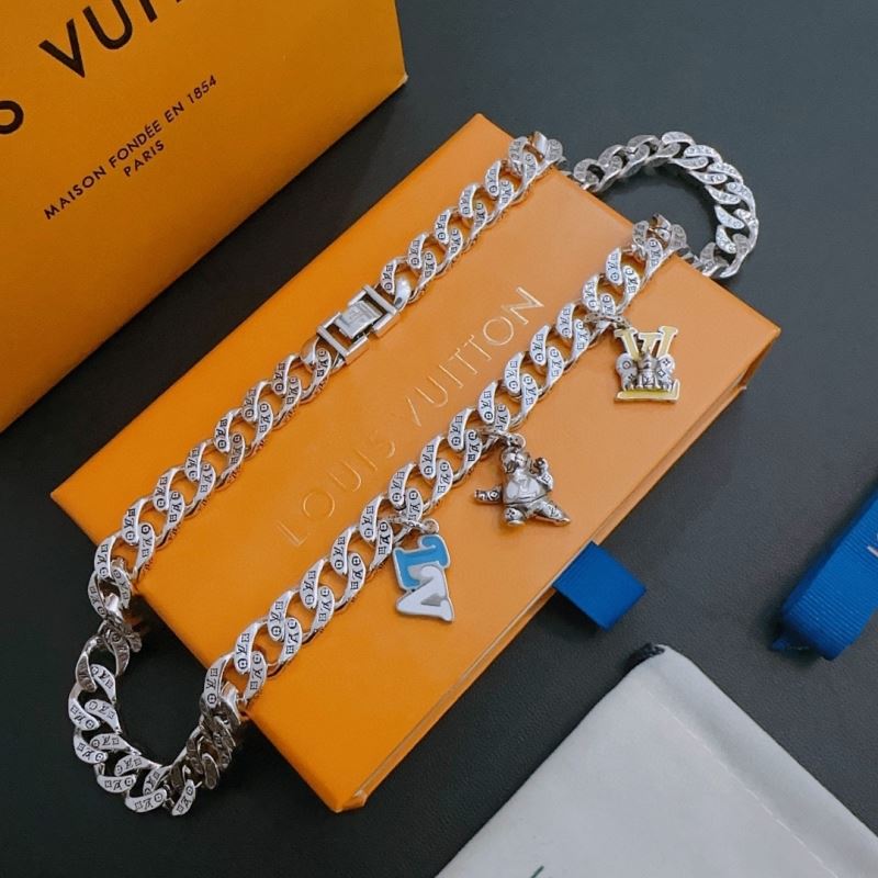 Louis Vuitton Necklaces